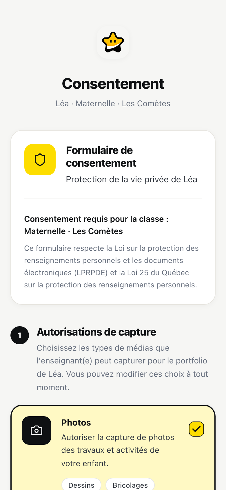 Le formulaire de consentement parental de LinoClass sur un téléphone : photos, vidéos et enregistrements audio, chacun autorisé ou refusé séparément